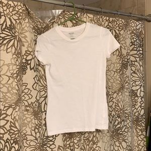 Mossimo Supply Co T-Shirt